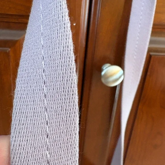 Coach Signature Swingback Crossbody Bag - Picture 9 of 11